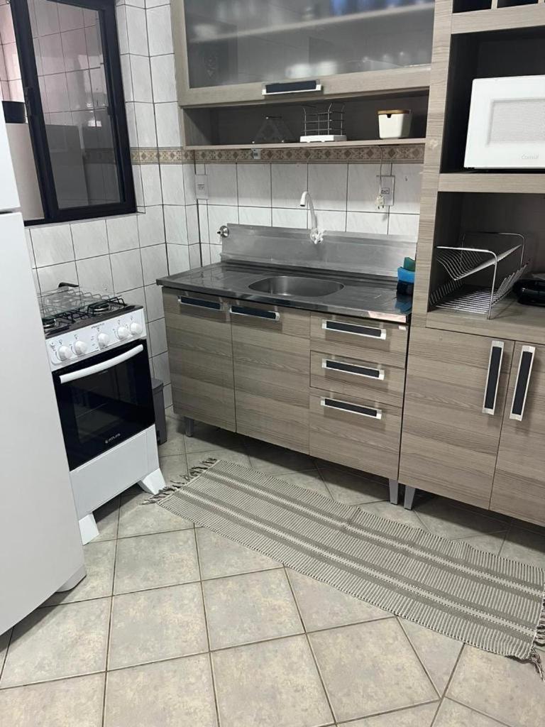 Apartamento Na Melhor Localizacao Da Meia Praia Itapema Extérieur photo